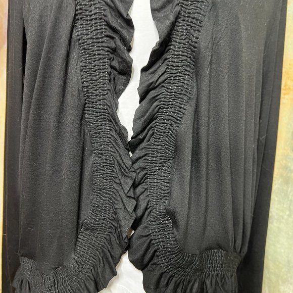 📌The Pyramid Collection Black  Open Front Plus Size Rayon Cardigan - Picture 5 of 14